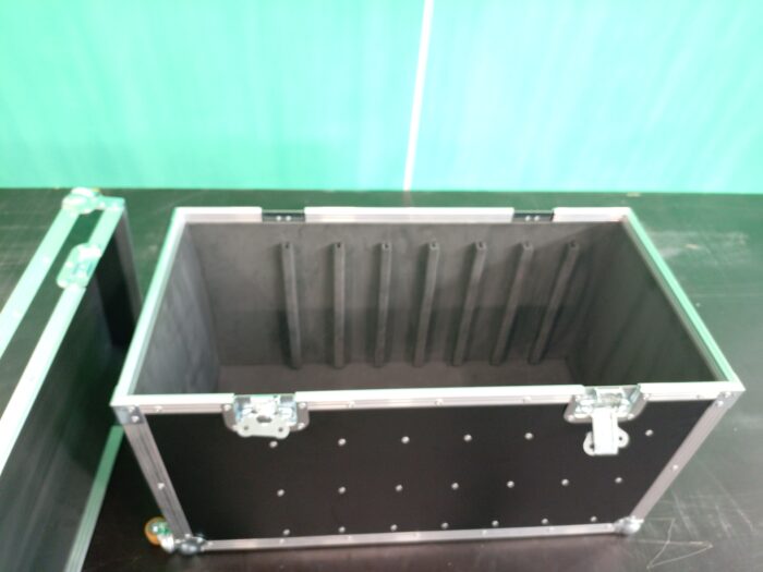 Защищённый от внешних нагрузок кофр